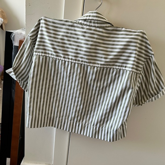 Striped Shirt and Shorts Set - Green and White - Picture 4 of 7